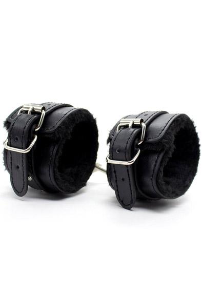 Fetish Addict Fur Lined Adjustable Handcuffs Handbojor